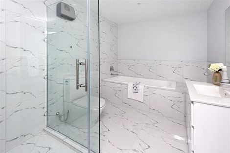 Photo of property in 3d Mcquoids Road, Flat Bush, Auckland, 2019