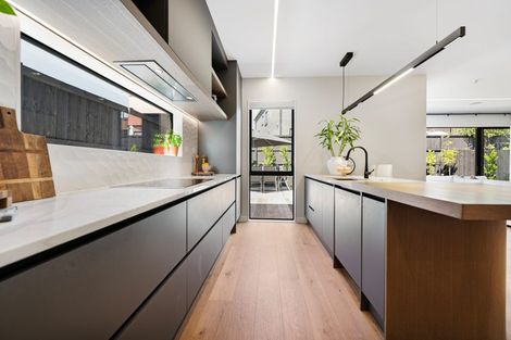 Photo of property in 2 Pukeko Road, Hobsonville, 0616