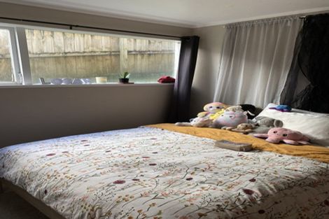 Photo of property in 20 Grenada Avenue, Forrest Hill, Auckland, 0620