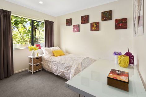 Photo of property in 63a Stottholm Road, Titirangi, Auckland, 0604