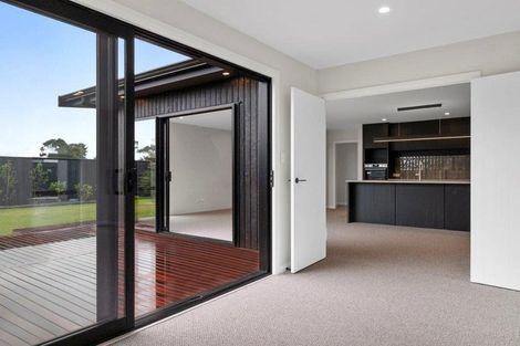 Photo of property in 126 Churcher Street, Feilding, 4702
