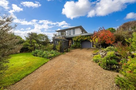 Photo of property in 11 James Drive, Diamond Harbour, Lyttelton, 8971