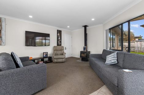 Photo of property in 3 Smylie Close, Ohauiti, Tauranga, 3112