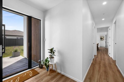Photo of property in 29 Wai Whatu Street, Meeanee, Napier, 4110