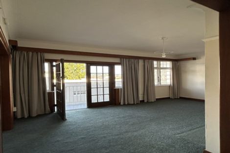 Photo of property in Elms Court Flats, 5/367 The Terrace, Te Aro, Wellington, 6011