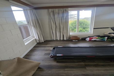 Photo of property in 93 Coronation Road, Hillcrest, Auckland, 0627