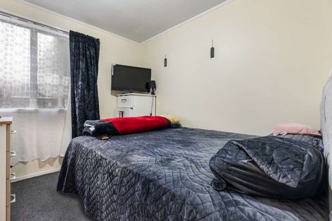 Photo of property in 2/47 Taitimu Drive, Weymouth, Auckland, 2103