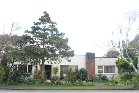 Photo of property in 2/13 Coles Crescent, Papakura, 2110