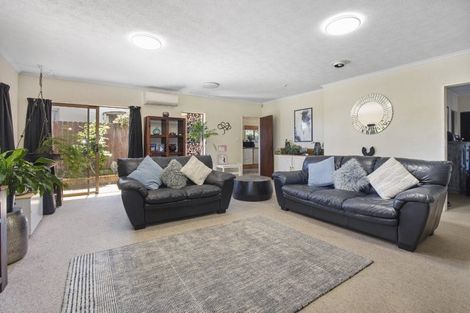 Photo of property in 44 Manly Street, Paraparaumu Beach, Paraparaumu, 5032