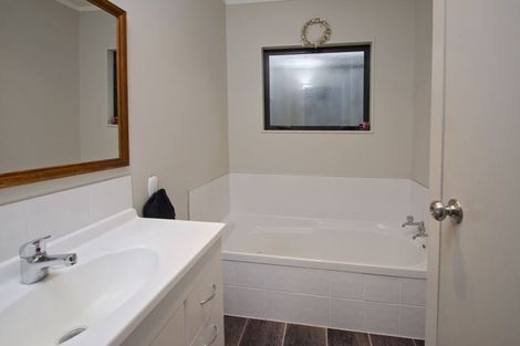 Photo of property in 109d Mansels Road, Parkvale, Tauranga, 3112