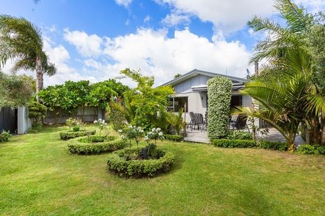 Photo of property in 3b Lillian Place, Orewa, 0931