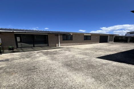 Photo of property in 20 Henwood Road, Mangere East, Auckland, 2024