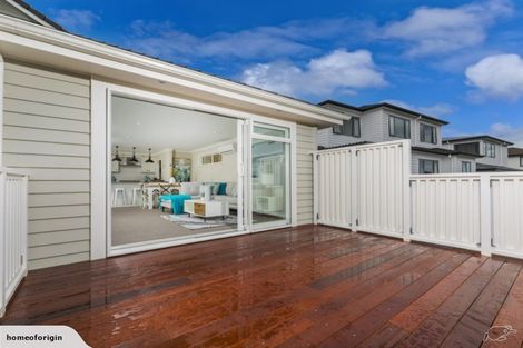 Photo of property in 55 Maka Terrace, Orewa, 0931