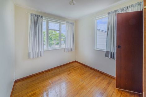 Photo of property in 72b Arimu Road, Papakura, 2110