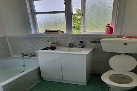 Photo of property in 147 Kawiu Road, Levin, 5510