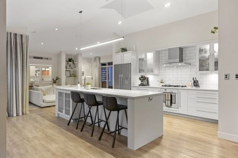 Photo of property in 50r Saint Regis Way, Bethlehem, Tauranga, 3110
