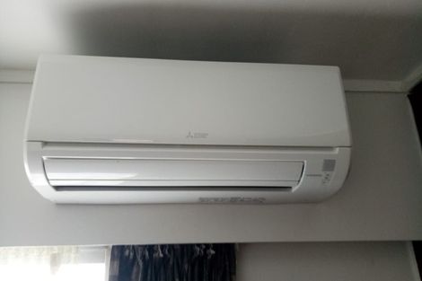 Photo of property in 1/141 Birkdale Road, Birkdale, Auckland, 0626