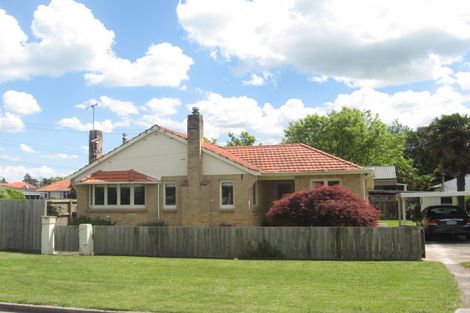 Photo of property in 16 Stafford Street, Cambridge, 3434