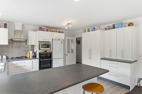 Photo of property in 3 Nicholas Place, Waikanae Beach, Waikanae, 5036