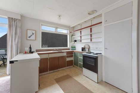 Photo of property in 3 Paynters Avenue, Strandon, New Plymouth, 4312