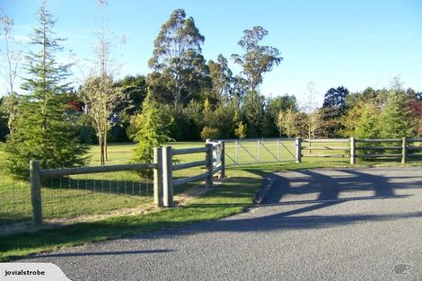 Photo of property in 2 Joshua Place, Helensburgh, Dunedin, 9010