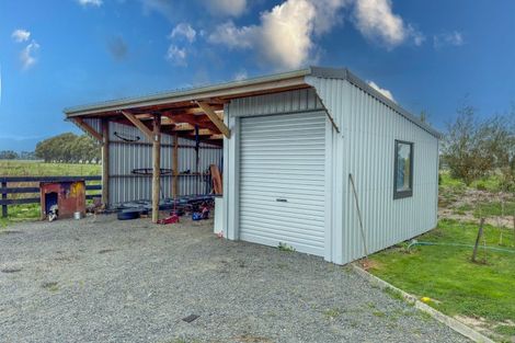 Photo of property in 124 Campbell Road, Pipiroa, Thames, 3574