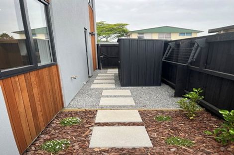 Photo of property in 13 Goldsmith Place, Waltham, Christchurch, 8023