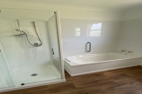 Photo of property in 9 Kotare Street, Waikanae, 5036