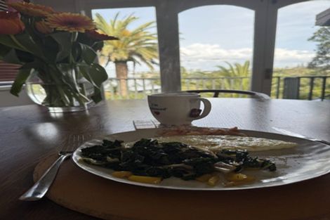 Photo of property in 1/19 Beach Road, Castor Bay, Auckland, 0620