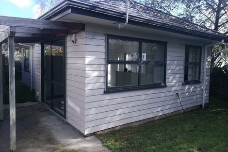 Photo of property in 42 Luanda Drive, Ranui, Auckland, 0612