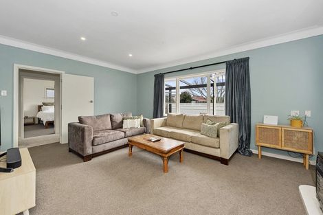 Photo of property in 3 Mahana Road, St Andrews, Hamilton, 3200