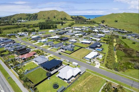 Photo of property in 19 Hamilton Drive, Wainui, Gisborne, 4010