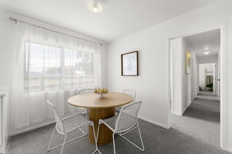 Photo of property in 45 Farnworth Crescent, Whakatane, 3120