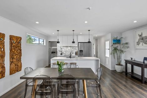 Photo of property in 11 Brennan Avenue, Te Atatu Peninsula, Auckland, 0610