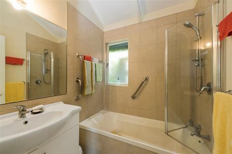 Photo of property in 25a Meander Drive, Welcome Bay, Tauranga, 3112