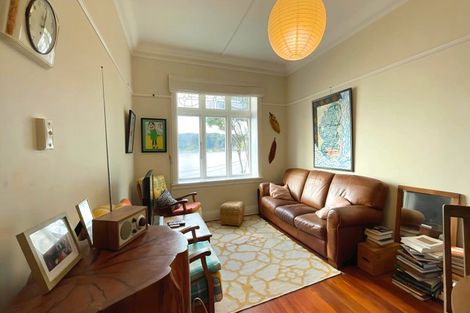 Photo of property in 136u1 Evans Bay Parade, Roseneath, Wellington, 6021