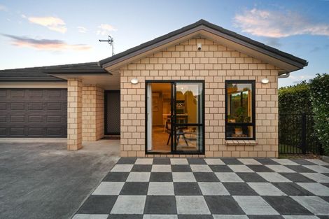Photo of property in 37f Horsham Downs Road, Rototuna North, Hamilton, 3210