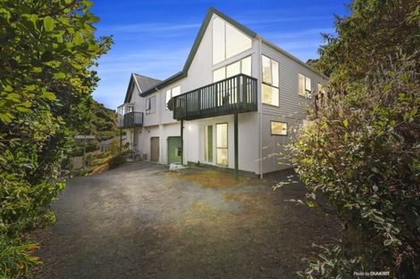 Photo of property in 10 Linwood Way, Island Bay, Wellington, 6023