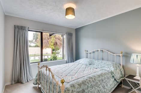 Photo of property in 24 Hetley Crescent, Taradale, Napier, 4112