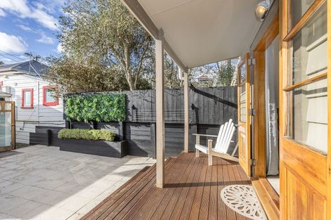 Photo of property in 63 Herald Street, Berhampore, Wellington, 6023