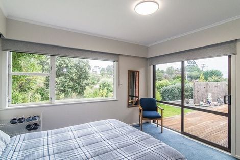 Photo of property in 16 Percival Road, Paraparaumu Beach, Paraparaumu, 5032