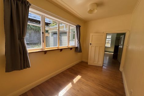 Photo of property in 502 Evans Bay Parade, Hataitai, Wellington, 6021