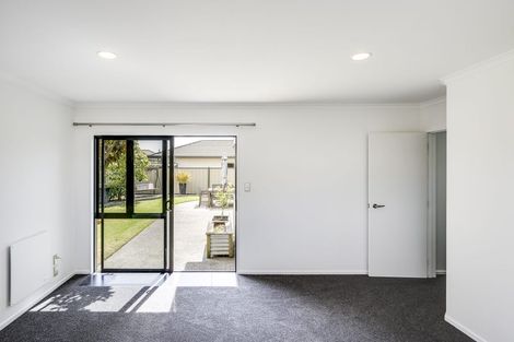 Photo of property in 20 Blythfield Place, Taradale, Napier, 4112