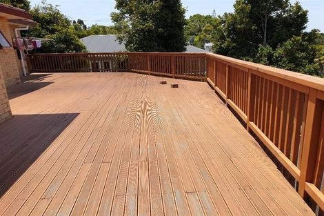 Photo of property in 8 Shah Place, Glen Eden, Auckland, 0602