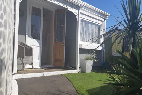 Photo of property in 27 William Street, Petone, Lower Hutt, 5012