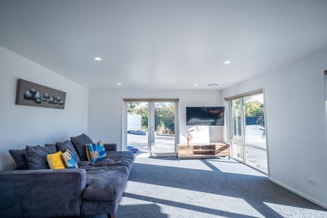 Photo of property in 48 Constitution Avenue, Milton, 9220