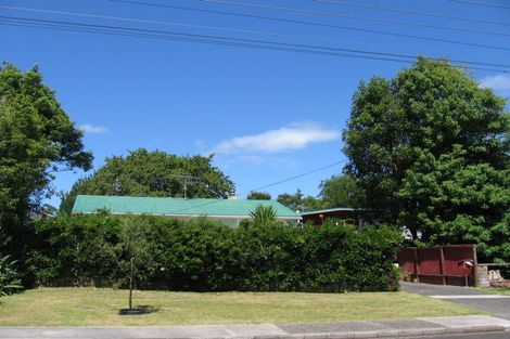 Photo of property in 1/51 Eskdale Road, Birkdale, Auckland, 0626