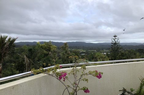 Photo of property in 144 Glengarry Road, Glen Eden, Auckland, 0602