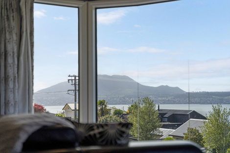 Photo of property in 82 Wakeman Road, Acacia Bay, Taupo, 3330