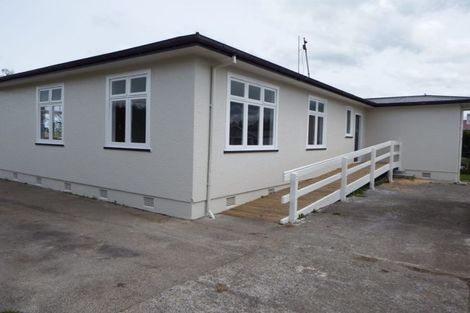 Photo of property in 13 Potaka Street, Marton, 4710